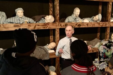 Steve Chasin speaks to students during a tour at the Virginia Holocaust Museum