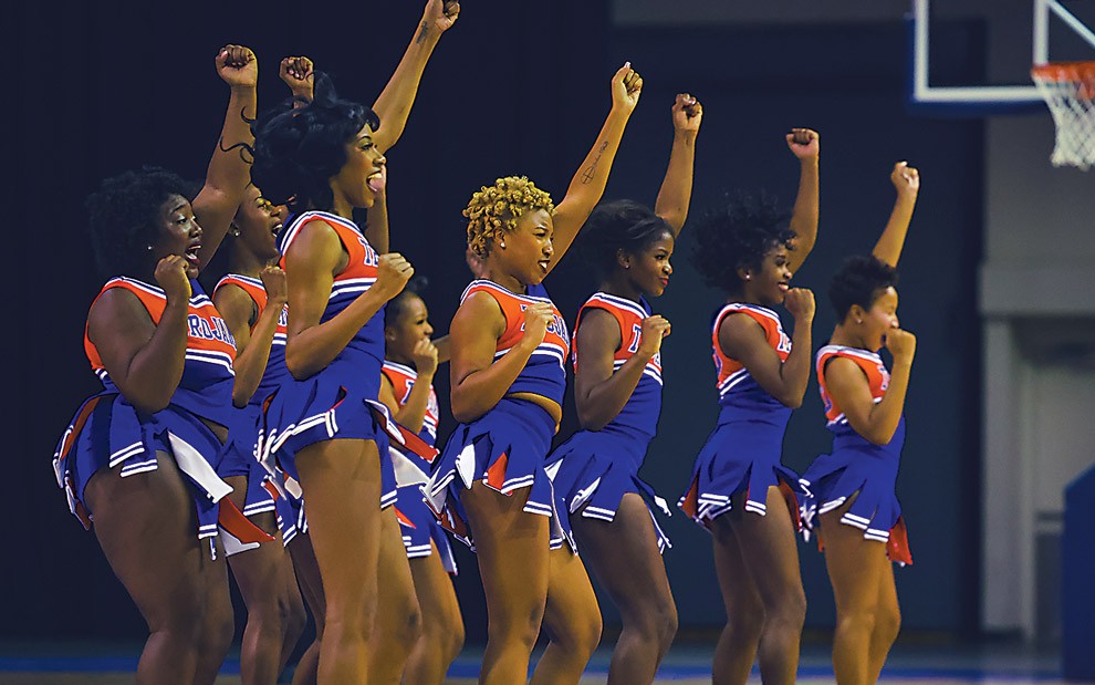 VSU cheerleaders