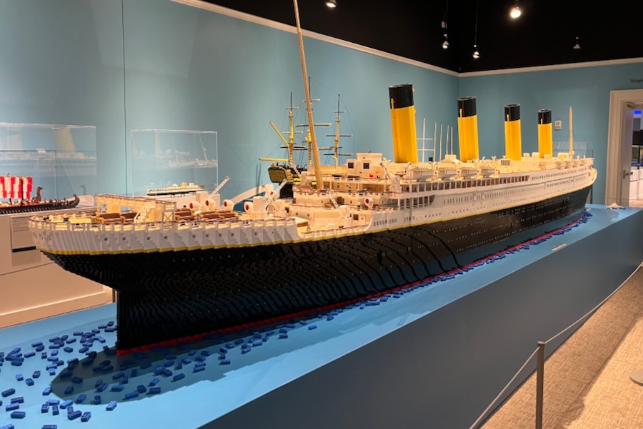 LEGO Titanic - VMHC LEGO Bricks.