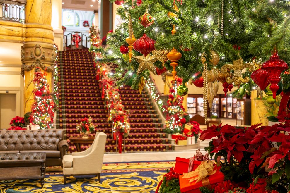The Jefferson Hotel Holiday Grand Staircase