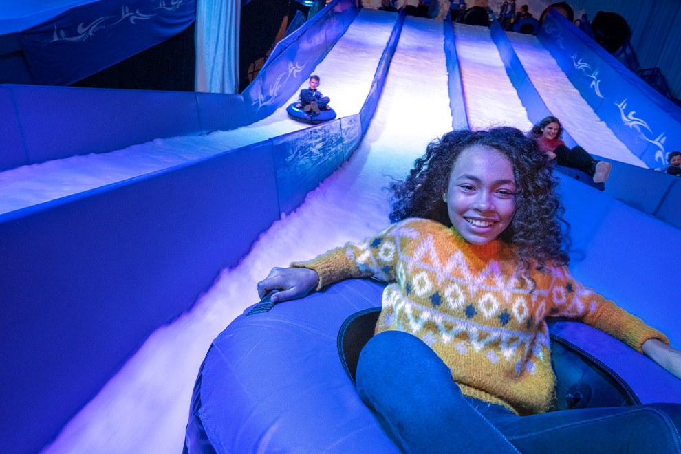 Gaylord National Snow Flow Mountain