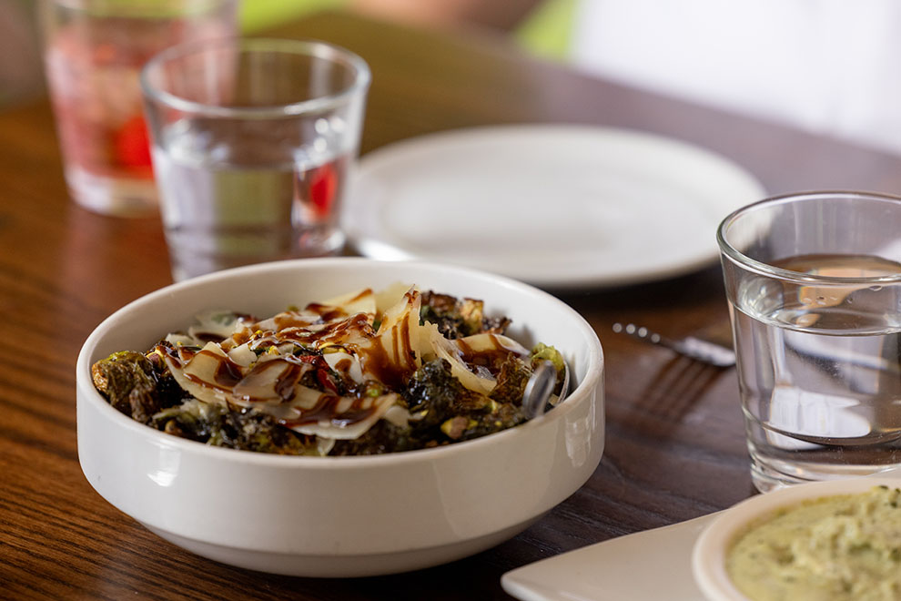 Dining out with food allergies - January/February 2026 Richmond Family Magazine cover story