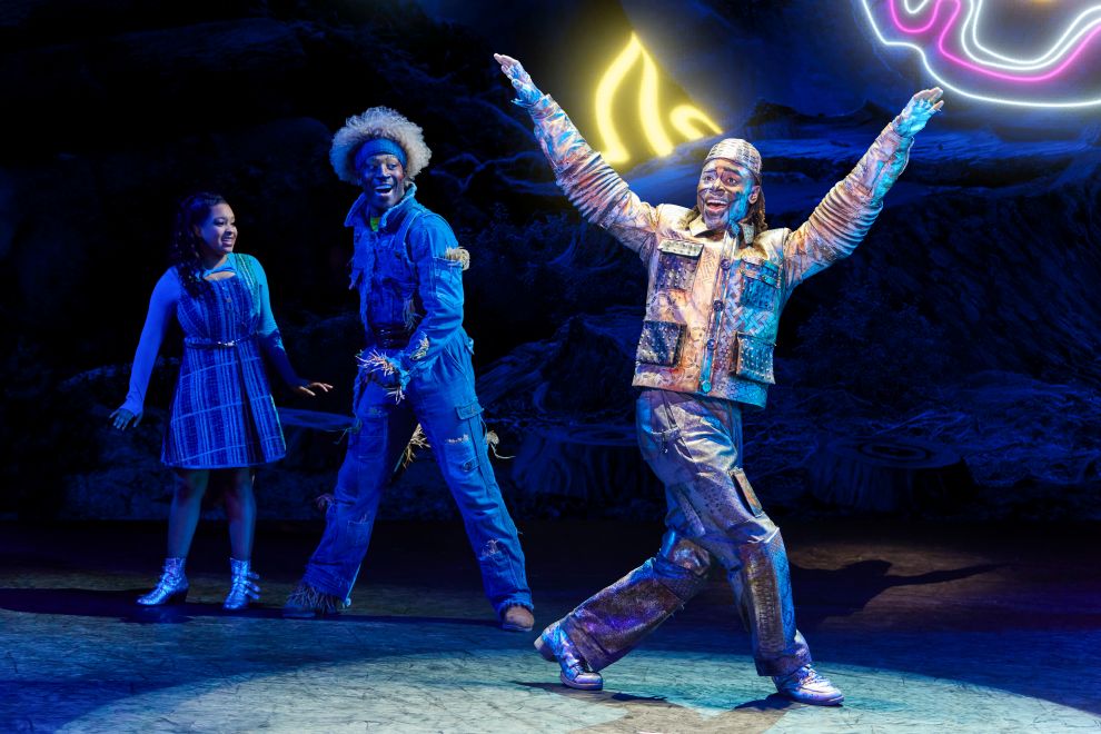 D. Jerome’s Journey to Becoming the Tin Man D. Jerome as The Tinman, Dana Cimone as Dorothy, and Elijah Ahmad Lewis as The Scarecrow in the North American Tour of THE WIZ. Photo by Jeremy Daniel
