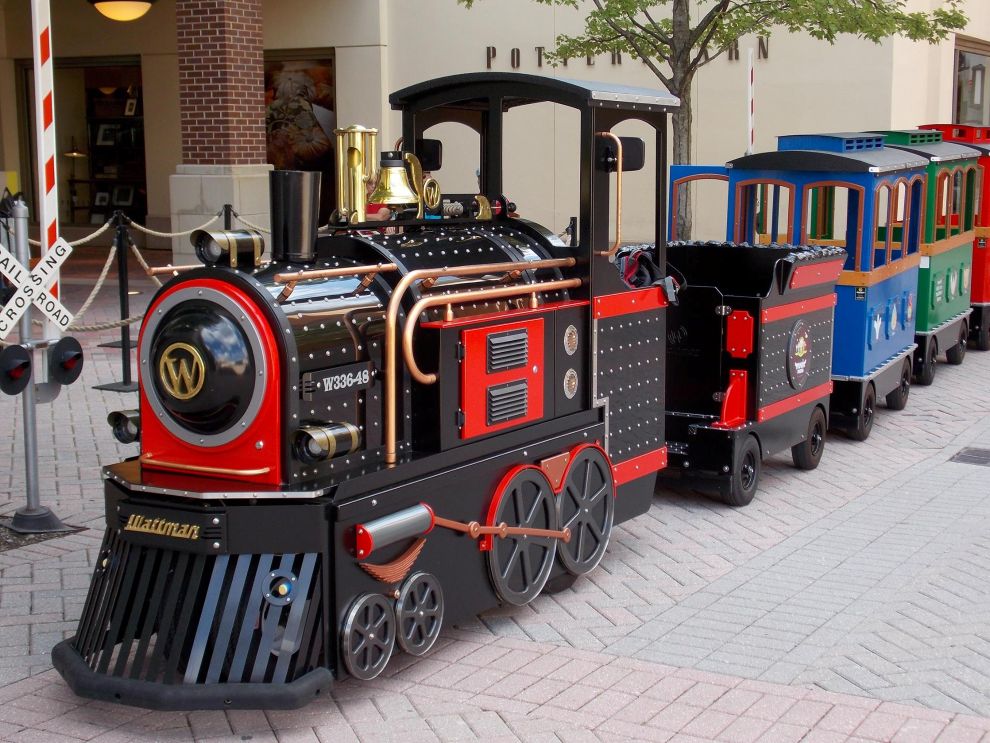 Short Pump Mall Train