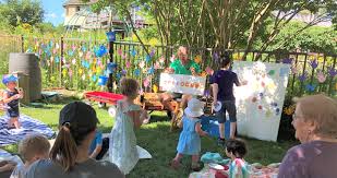 Storytime in the Garden (June)