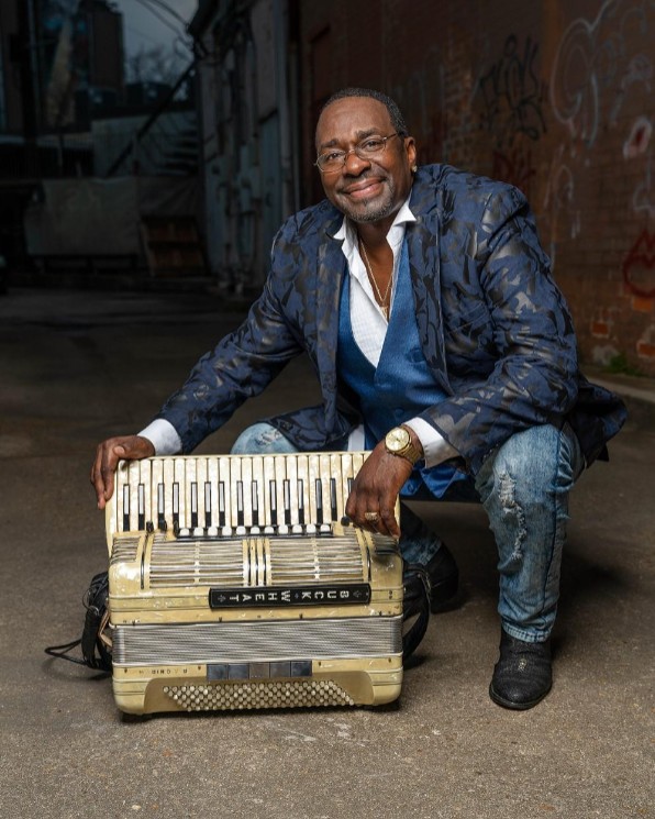 Buckwheat Zydeco Jr. & The Legendary ILS Sont Partis Band