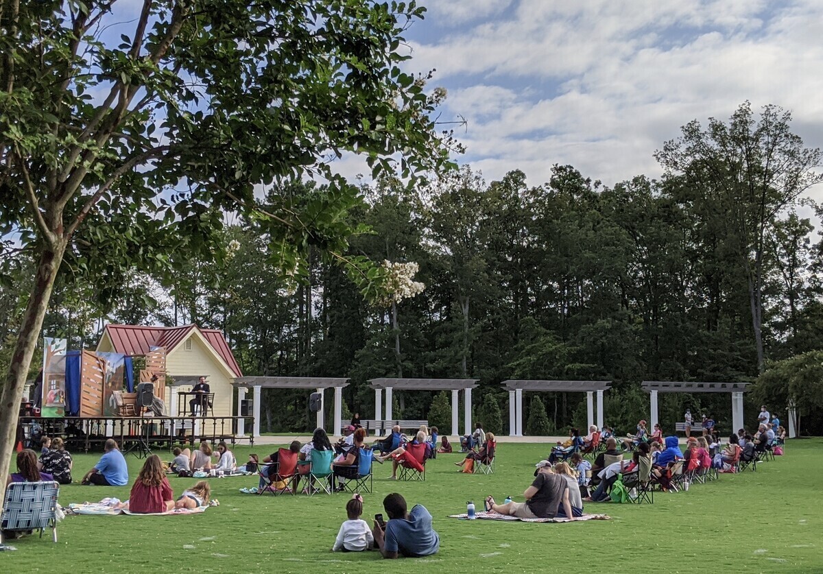 Virginia Rep’s Outdoor Showing of Family Show is Preparation for Offering at November Theatre